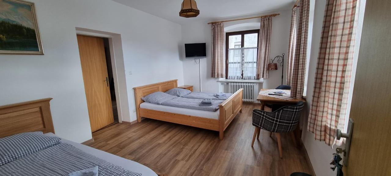 Gasthof Zum Rassen Garmisch-Partenkirchen Ngoại thất bức ảnh