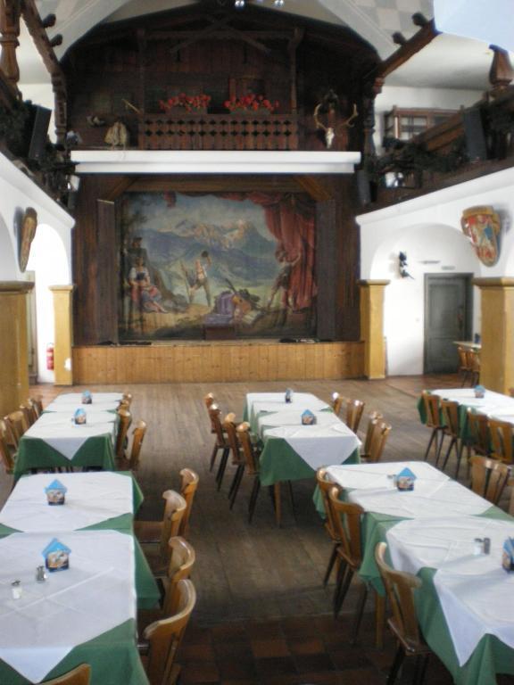 Gasthof Zum Rassen Garmisch-Partenkirchen Ngoại thất bức ảnh
