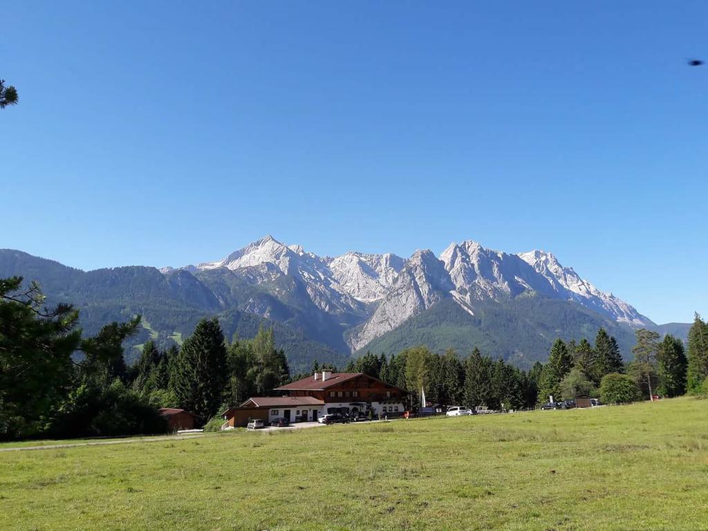 Gasthof Zum Rassen Garmisch-Partenkirchen Ngoại thất bức ảnh